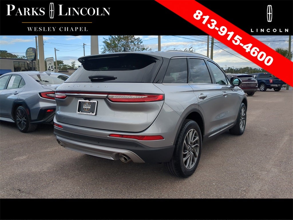 2022 Lincoln Corsair Standard