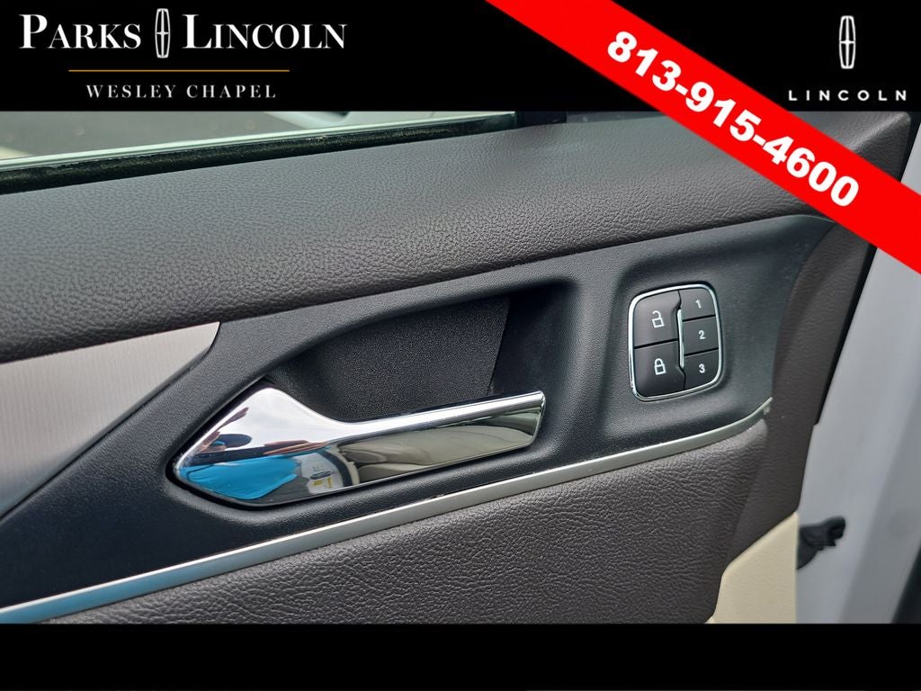 2019 Lincoln MKC Standard