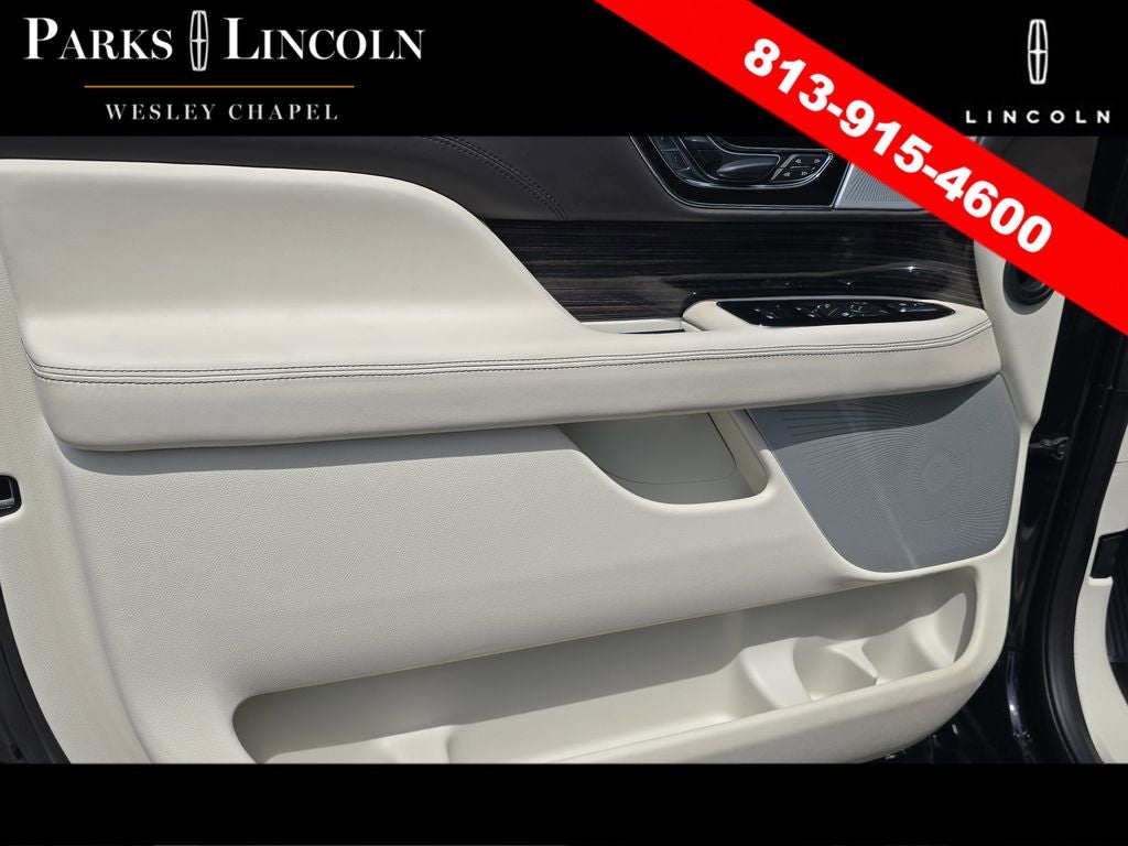 2022 Lincoln Navigator L Black Label