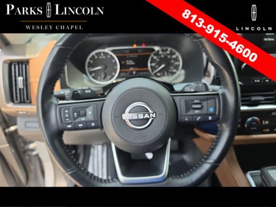 2022 Nissan Pathfinder Platinum
