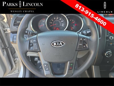 2011 Kia Sorento LX