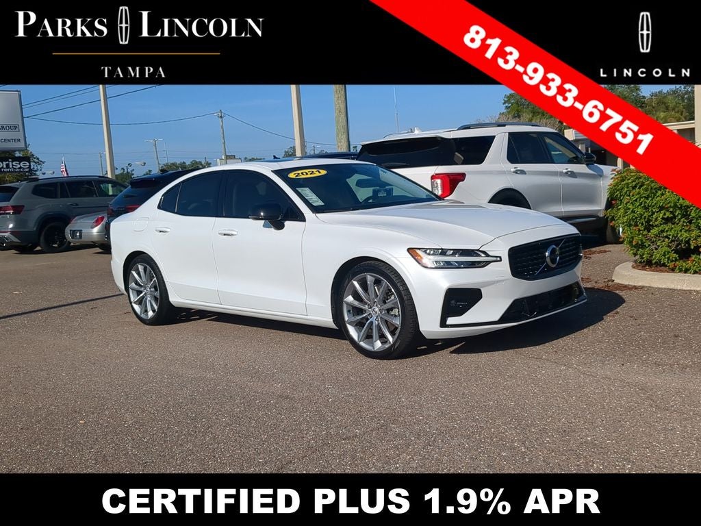 2021 Volvo S60 T5 Momentum