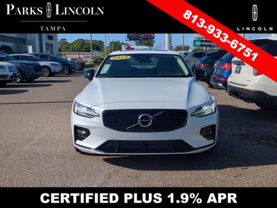 2021 Volvo S60 T5 Momentum