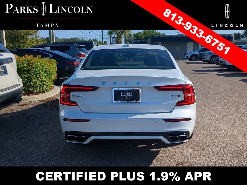 2021 Volvo S60 T5 Momentum