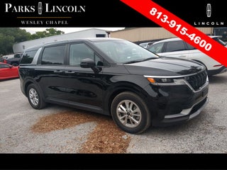 2022 Kia Carnival LXS