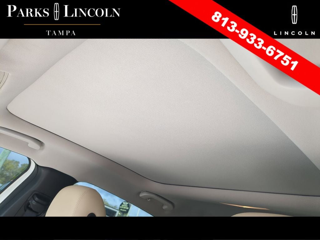 2018 INFINITI QX30 LUXE