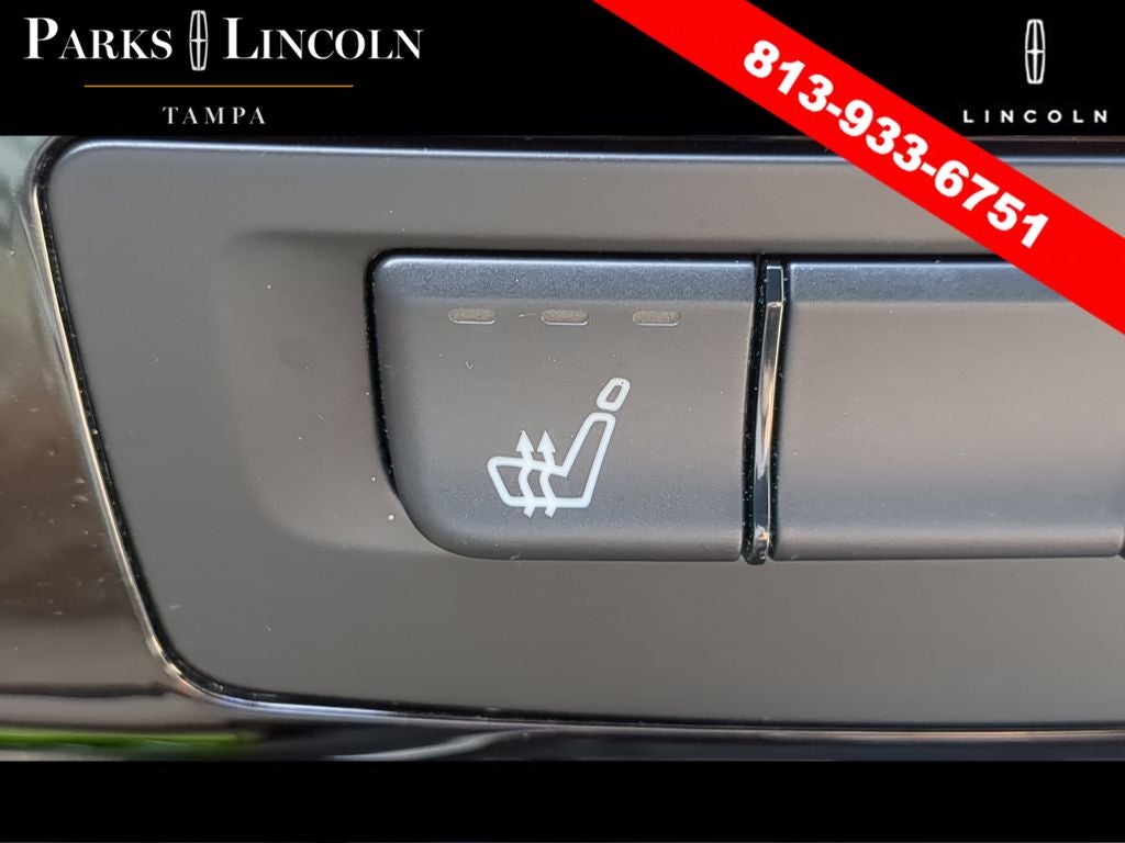 2018 INFINITI QX30 LUXE