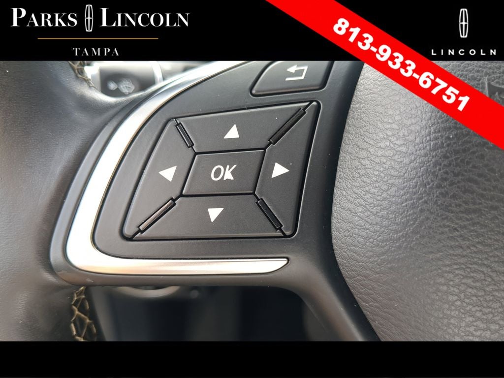 2018 INFINITI QX30 LUXE