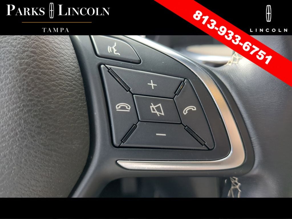 2018 INFINITI QX30 LUXE