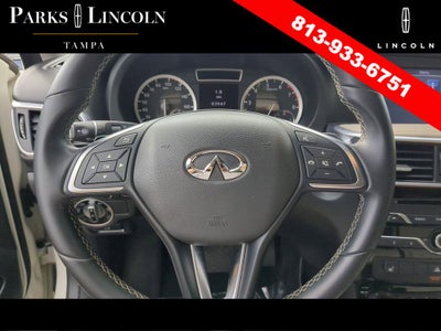 2018 INFINITI QX30 LUXE