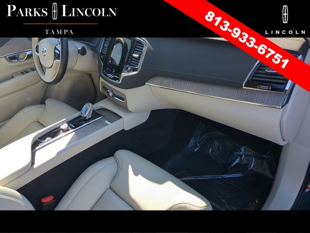 2022 Volvo XC90 Recharge Plug-In Hybrid T8 Inscription Extended Range 6P